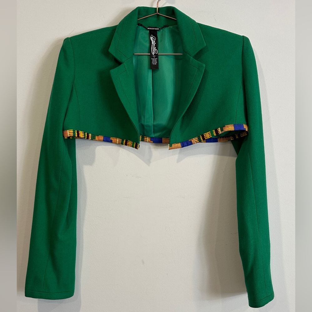 Priorities Green Upcycled Cropped Blazer with African Print Trim Size S - Picture 4 of 6